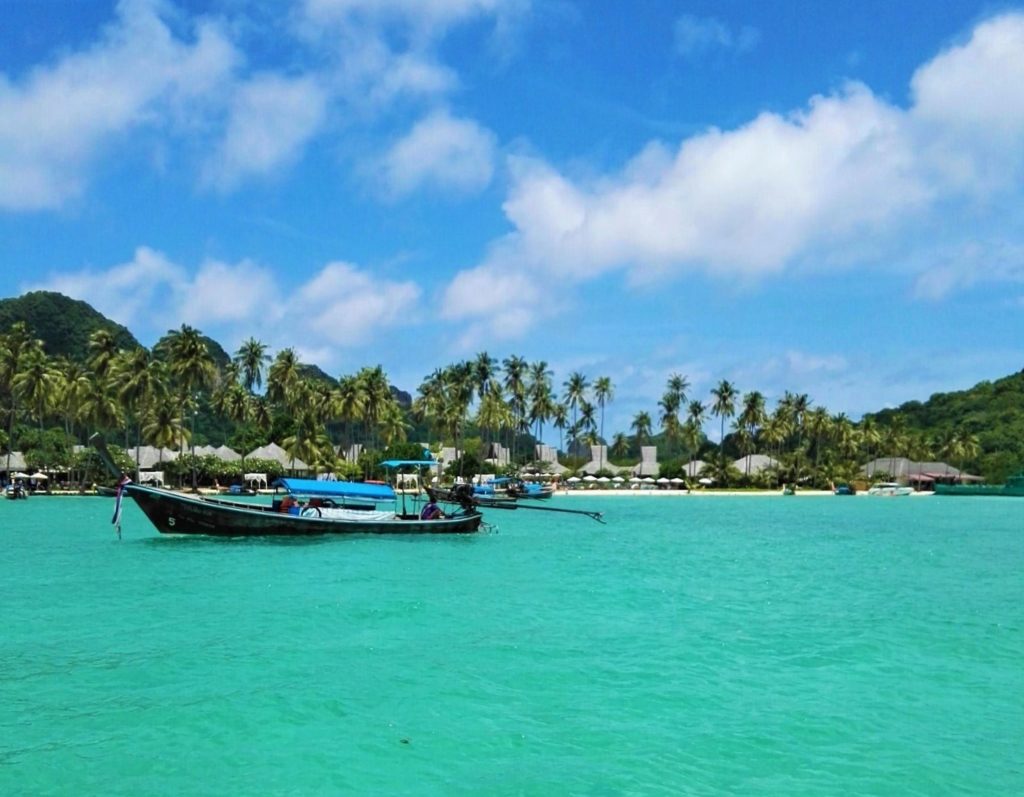 タイ 楽園と呼ばれる島 ピピ島 Lovelip